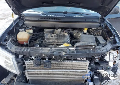 2014 Dodge Journey Limited z USA, uszkodzony, nr VIN 3C4PDCDG7ET183547